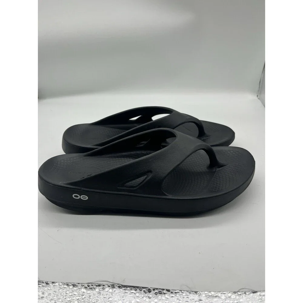 OOFOS OOriginal Black Thong Sandals Flip Flops Recovery Men's Size 9 Womens 11